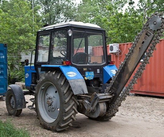 Траншеекопатель в аренду в Когалыме и  Ханты-Мансийском автономном округе - Югре